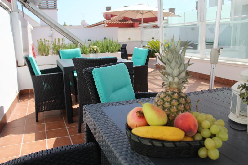 Suites Del Pintor Malaga Exterior photo